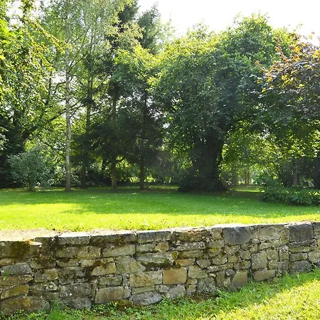 Stunning Holiday With Private Garden In Prázdninový dům Durbuy