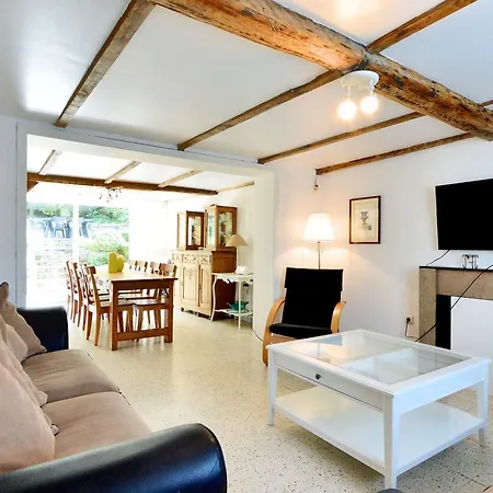 Stunning Holiday With Private Garden In Durbuy