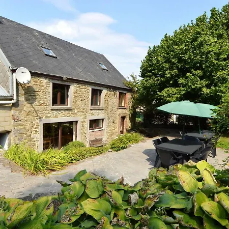 Stunning Holiday With Private Garden In Prázdninový dům Durbuy